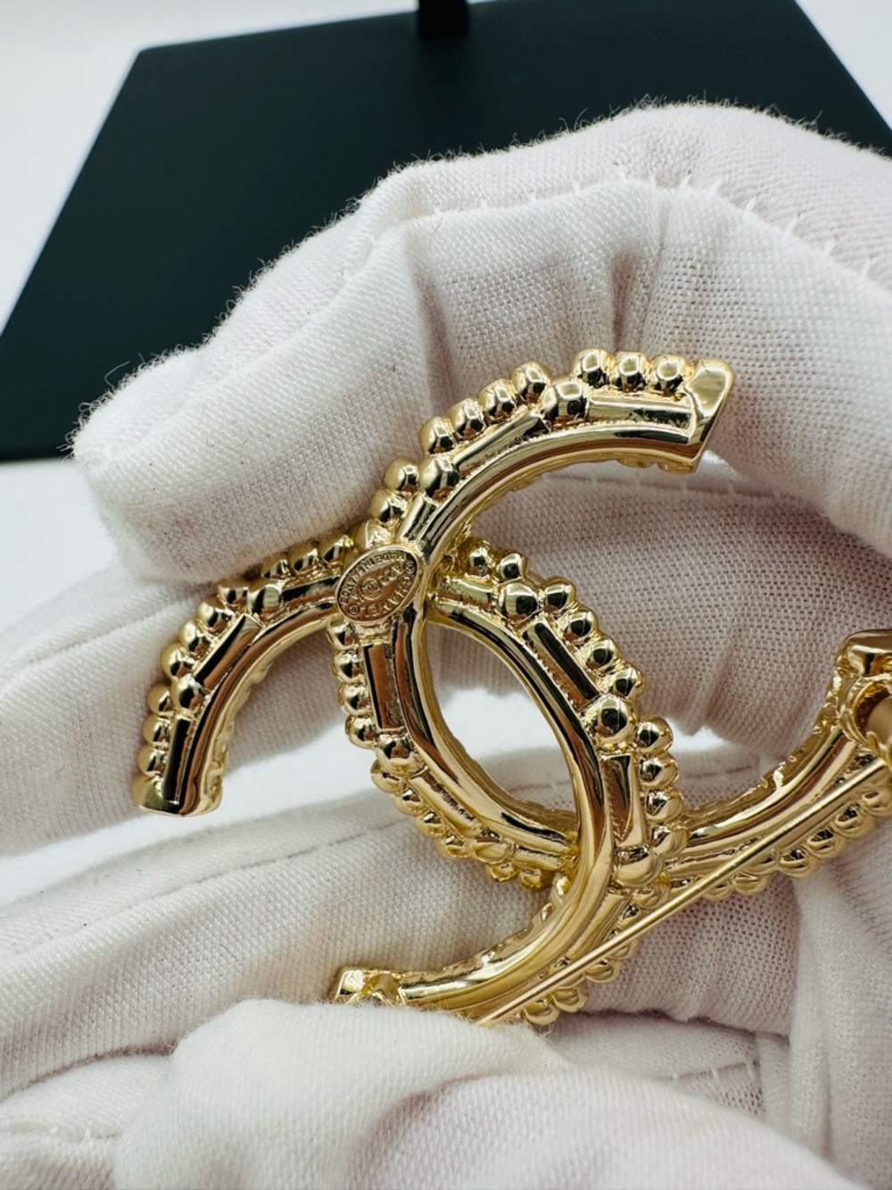 Chanel Crystal Rhinestone Brooch Vintage - Picture 10 of 12